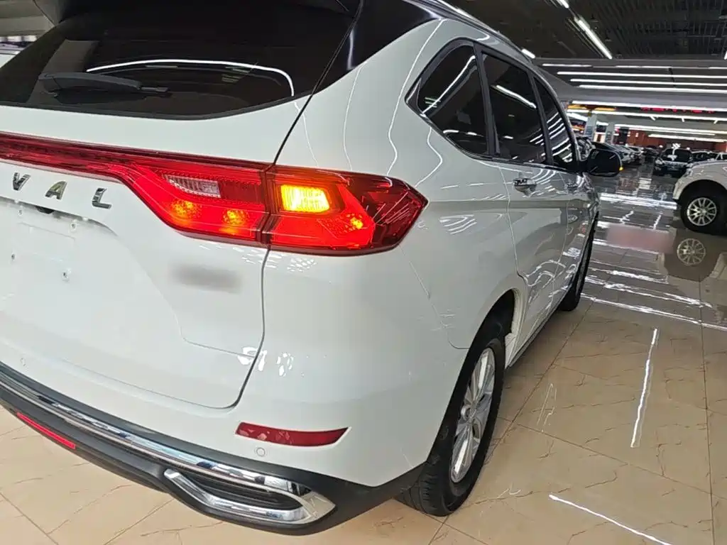Haval M6 2023 — фото 8