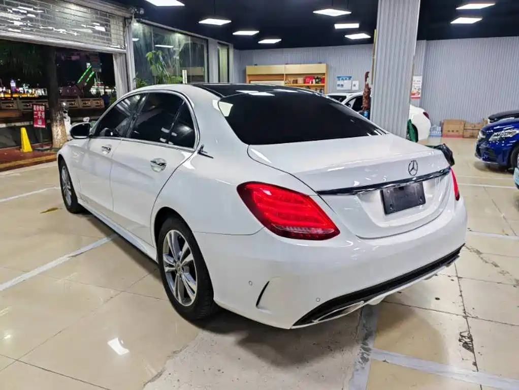 Mercedes-Benz C-Class 2018