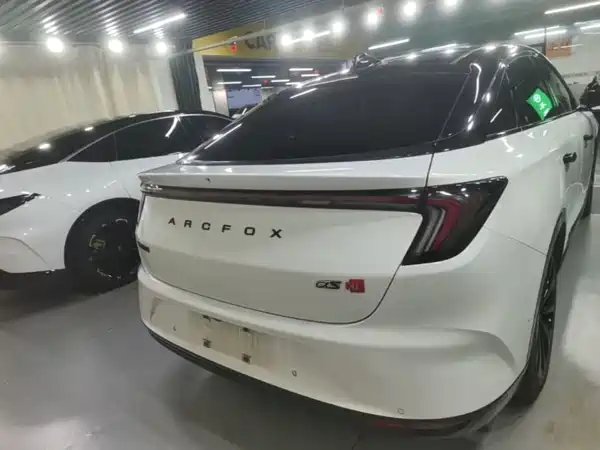 Arcfox Alpha S 2023