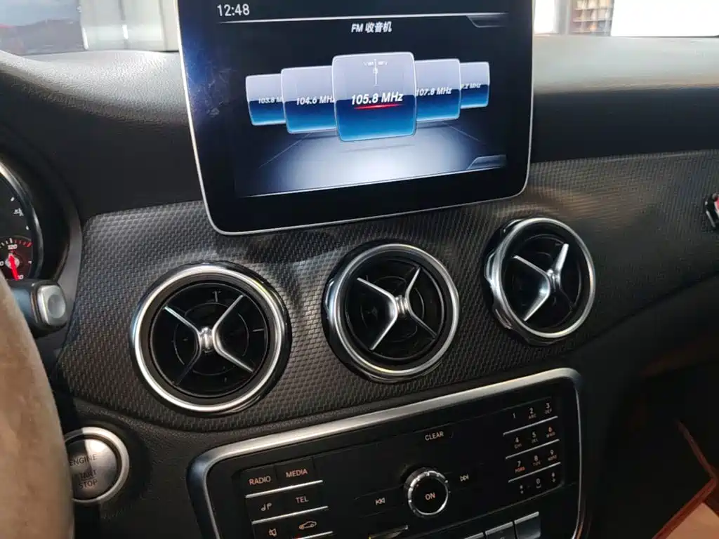 Mercedes-Benz GLA 2018 — фото 13