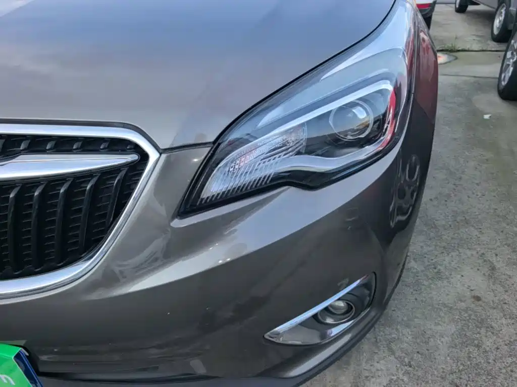 Buick Envision Plus 2018 — фото 24