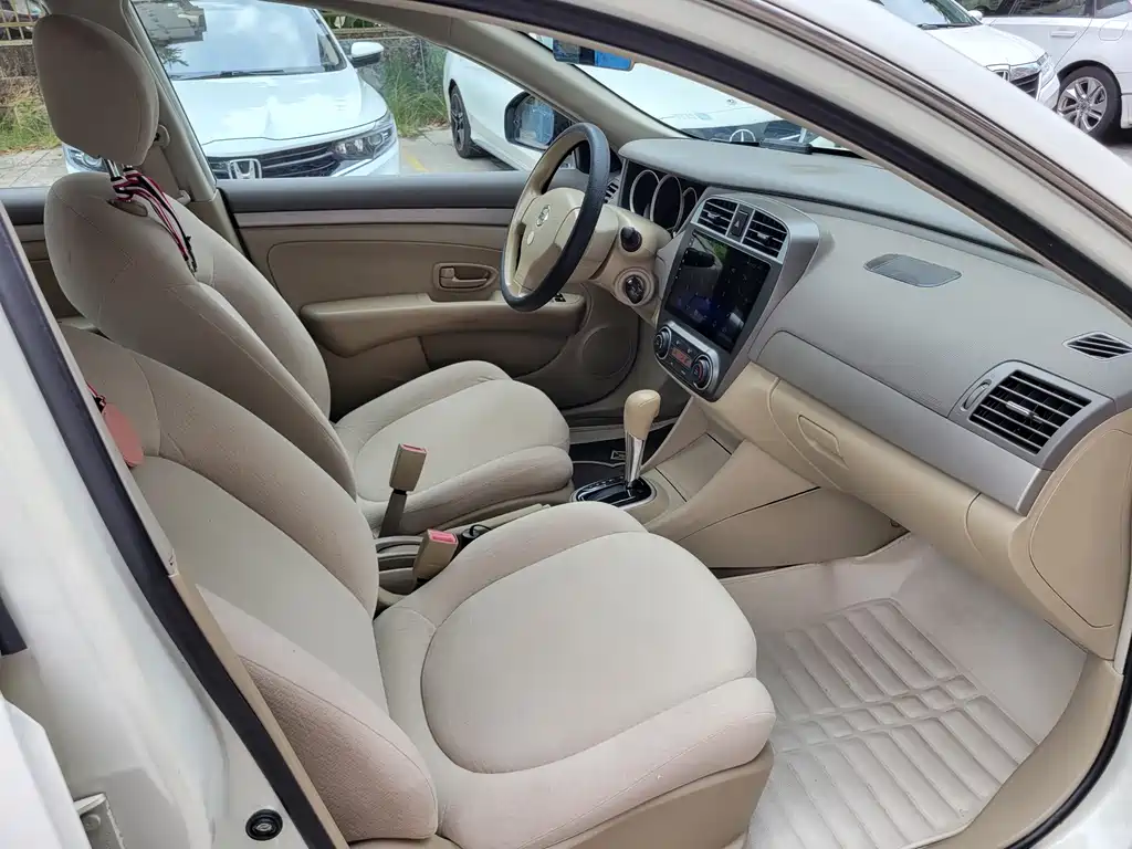 Nissan Sylphy 2018 — фото 16