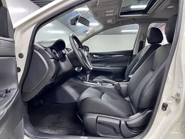 Nissan Tiida 2017