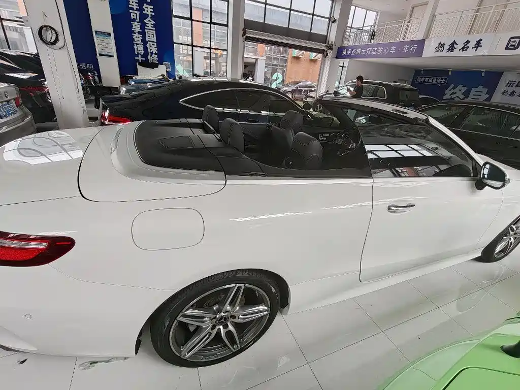 Mercedes-Benz E-Class 2020 — фото 15