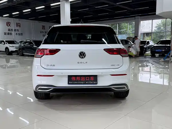 Volkswagen Golf 2023