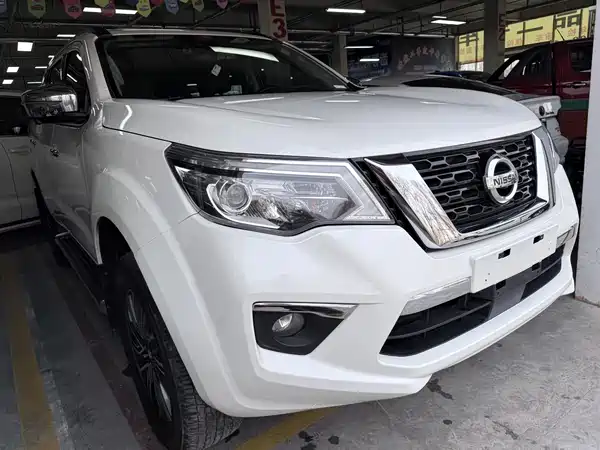Nissan Terra 2020