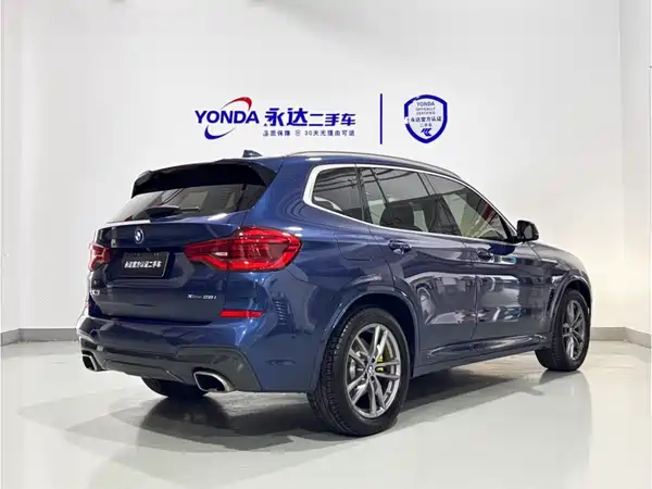 BMW X3 2021