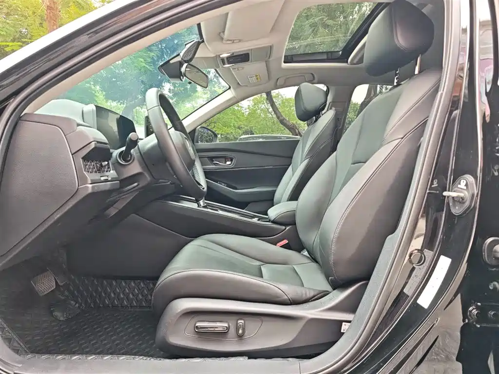 Honda Accord 2024 — фото 11