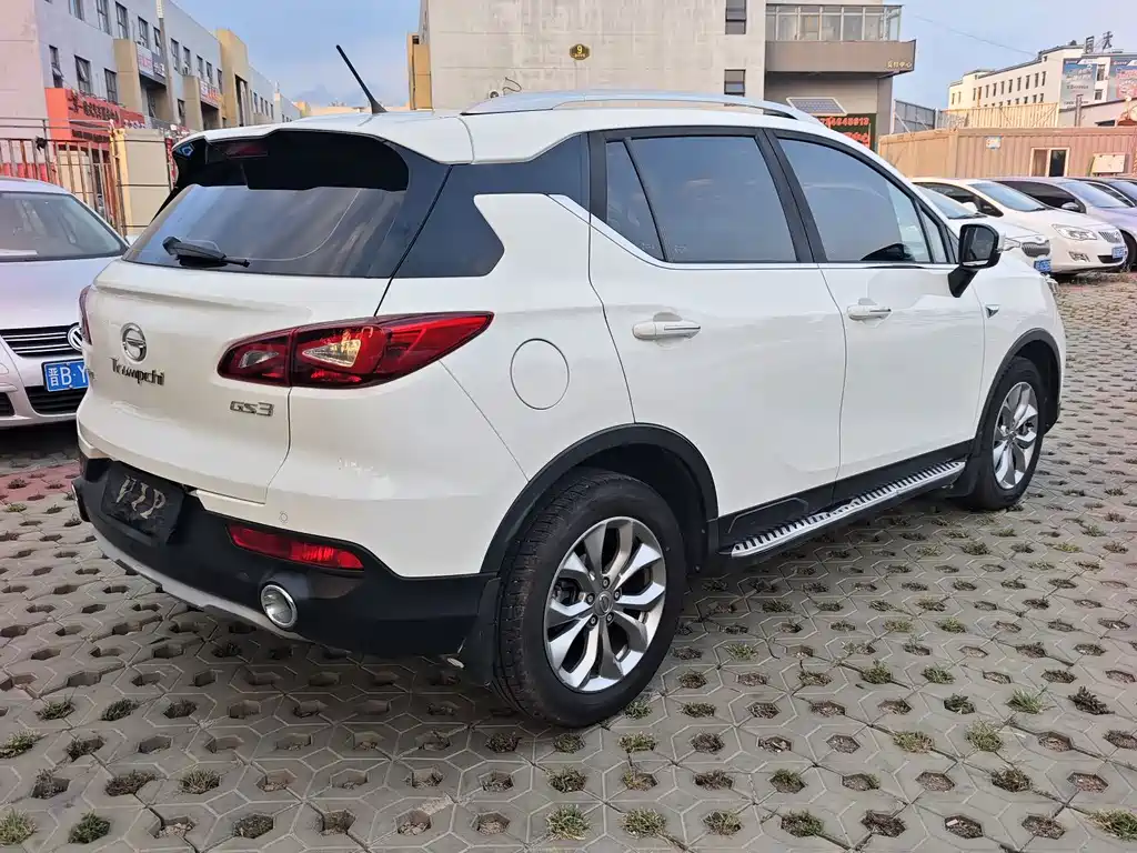 GAC Trumpchi GS3 2018 — фото 9