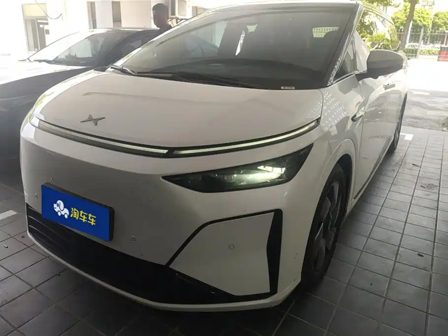 XPeng X9 2026