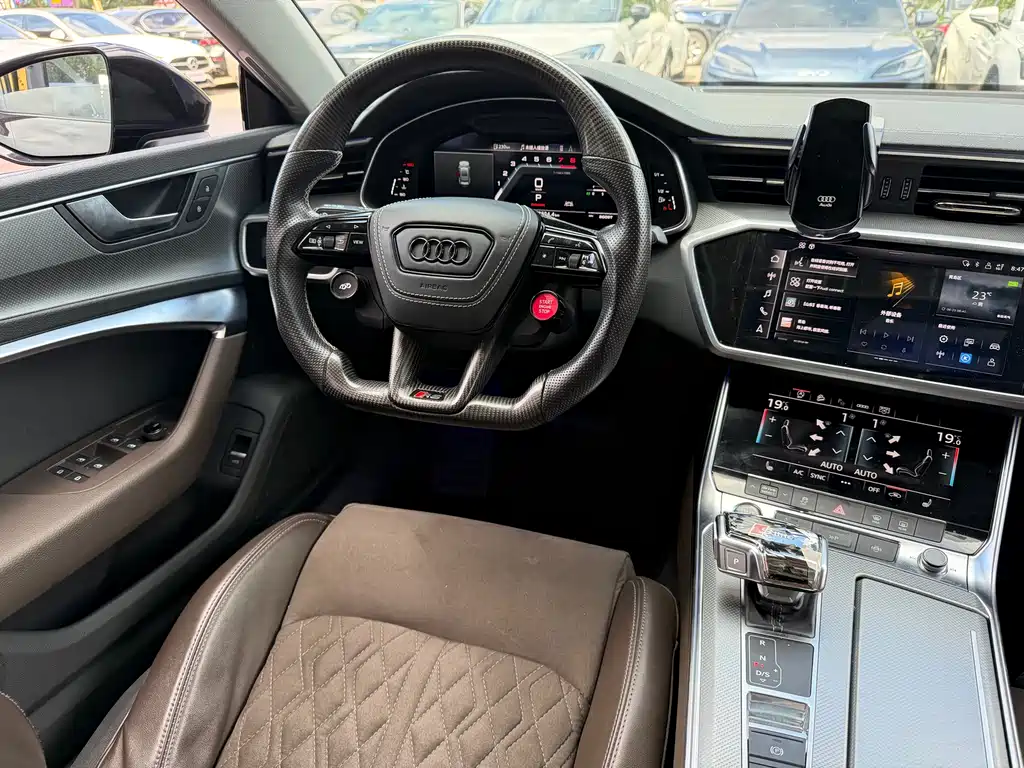 Audi A7L 2024 — фото 11