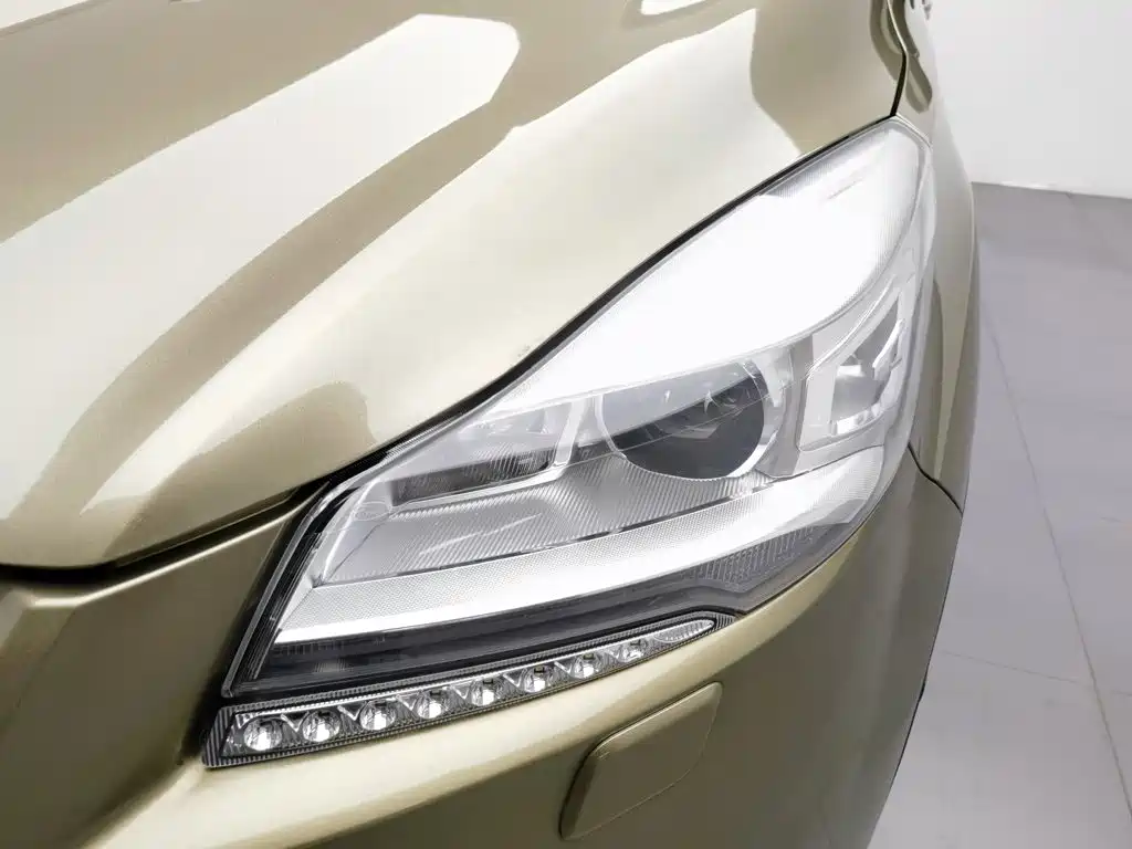 Ford Kuga 2015 — фото 7