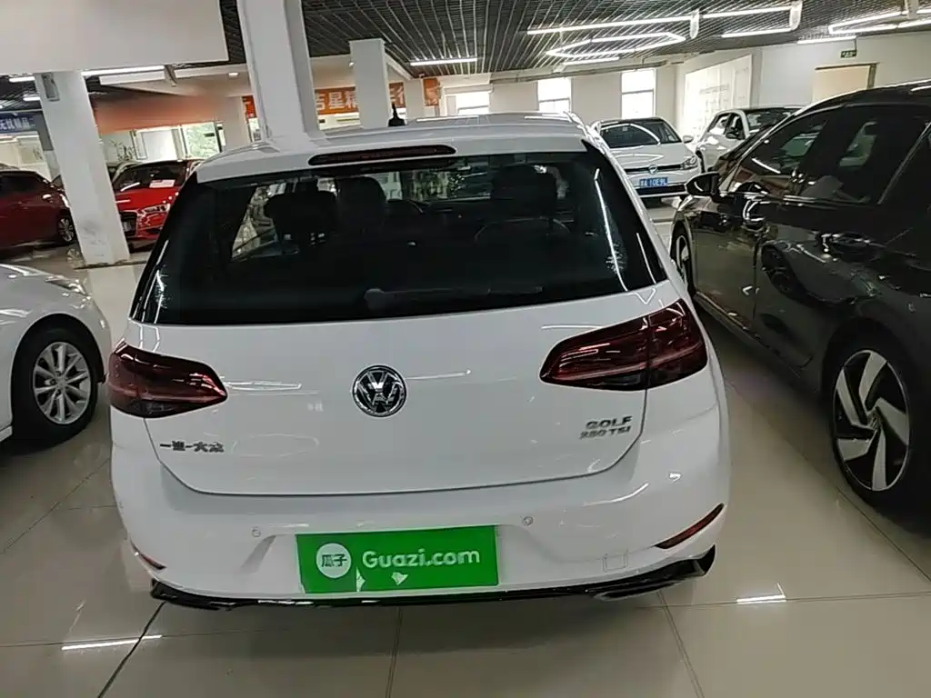 Volkswagen Golf 2020