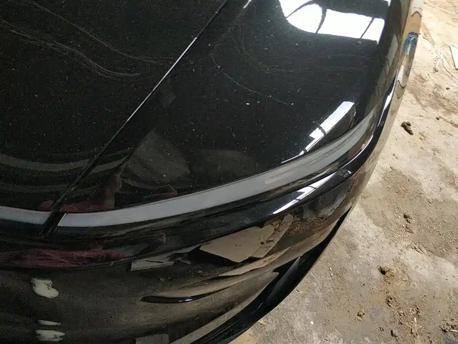Tesla Model Y L 2026
