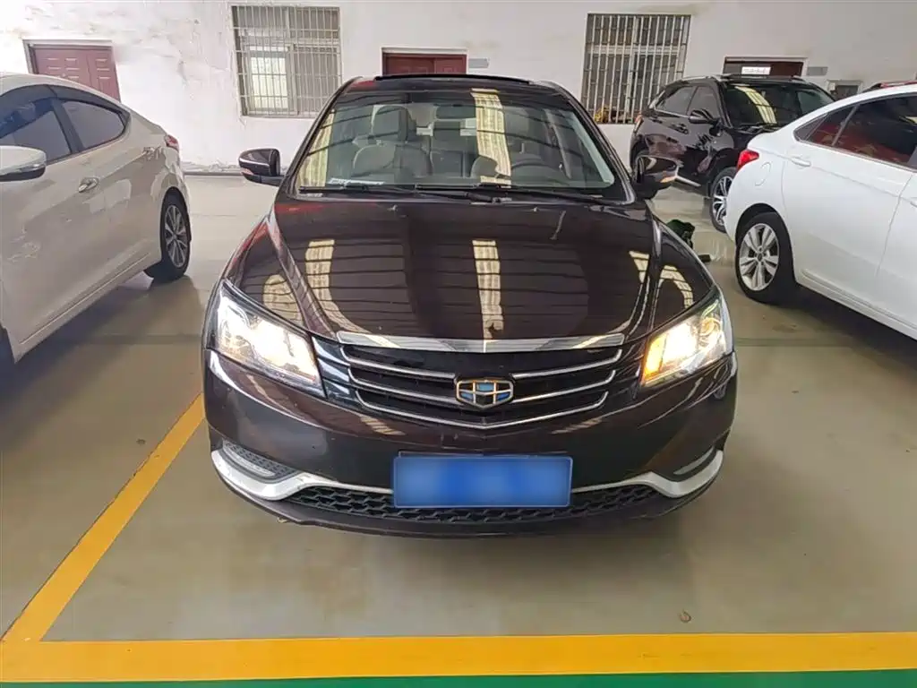 Geely Emgrand 2015 — фото 3