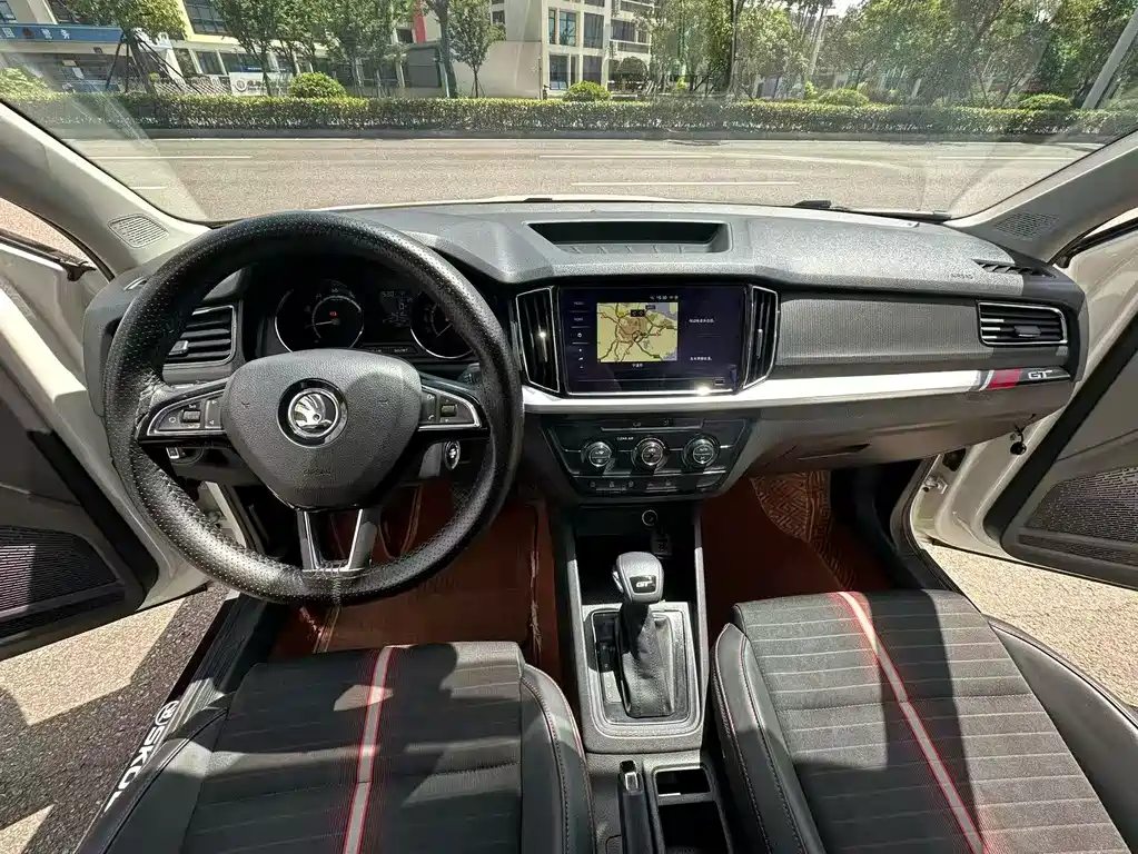 Skoda Kamiq 2021