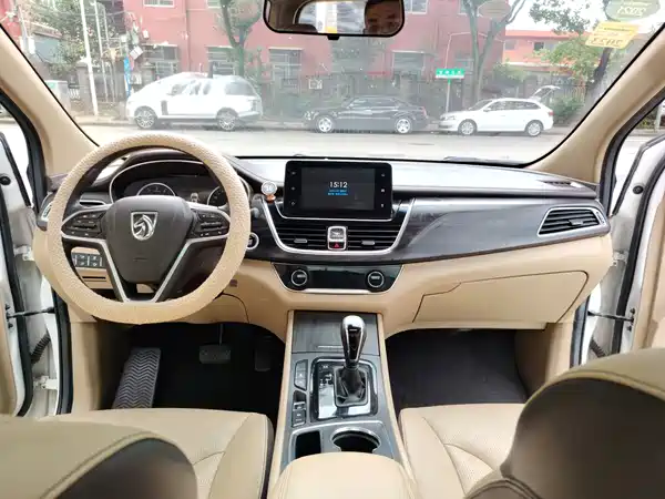 Baojun 730 2017