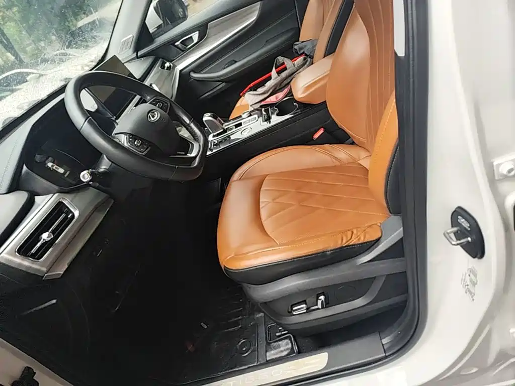 Chery Tiggo 8 2022 — фото 15
