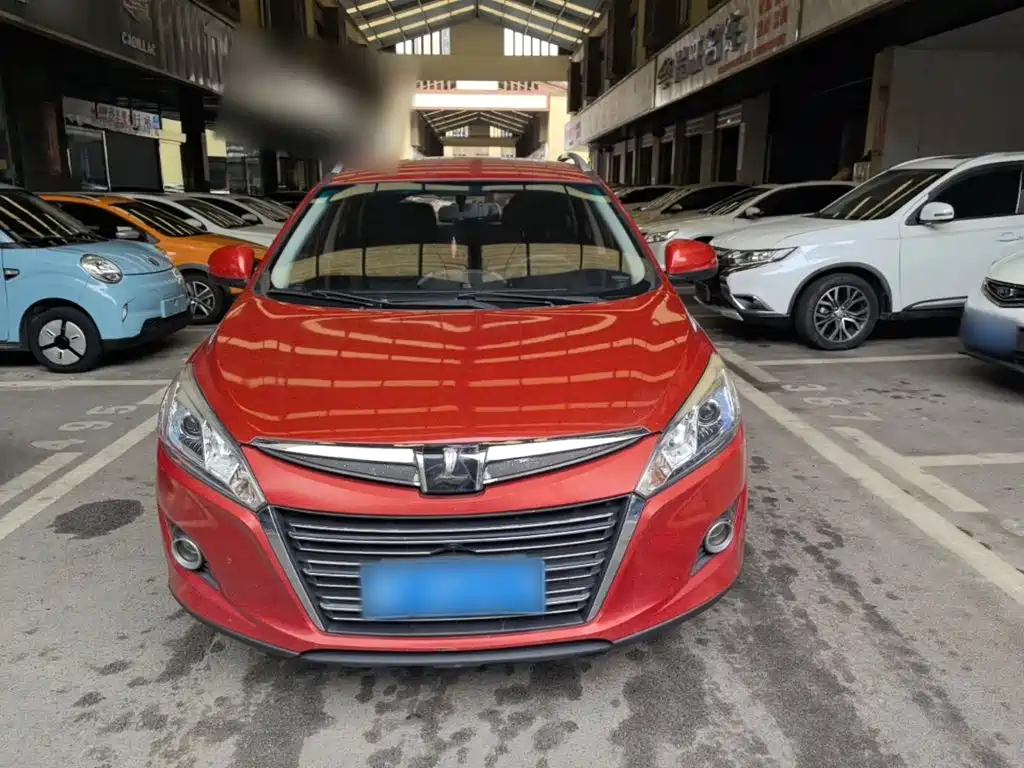 Luxgen U6 2017