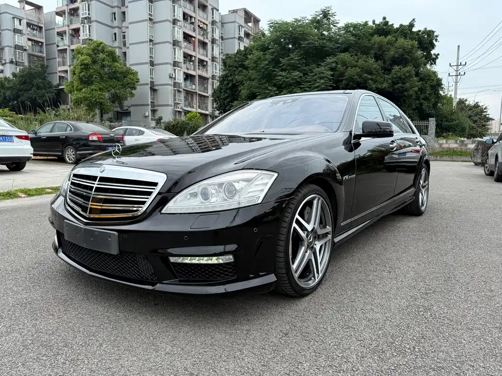 Mercedes-Benz S-Class AMG 2011 — фото 4