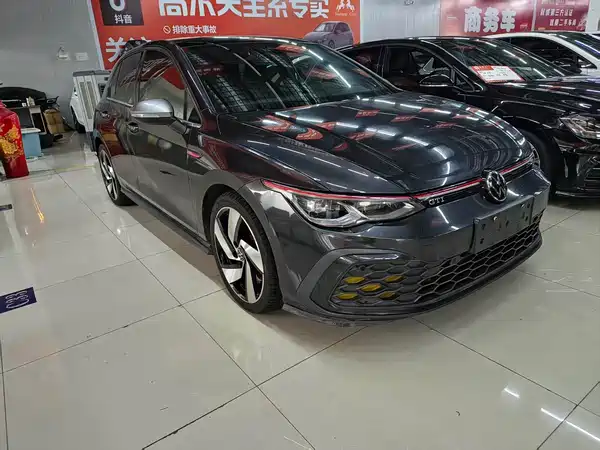 Volkswagen Golf GTI 2023