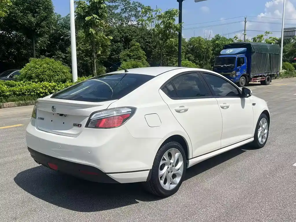 MG 6 2014