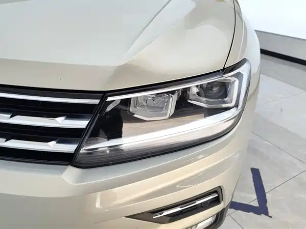 Volkswagen Tiguan L 2019