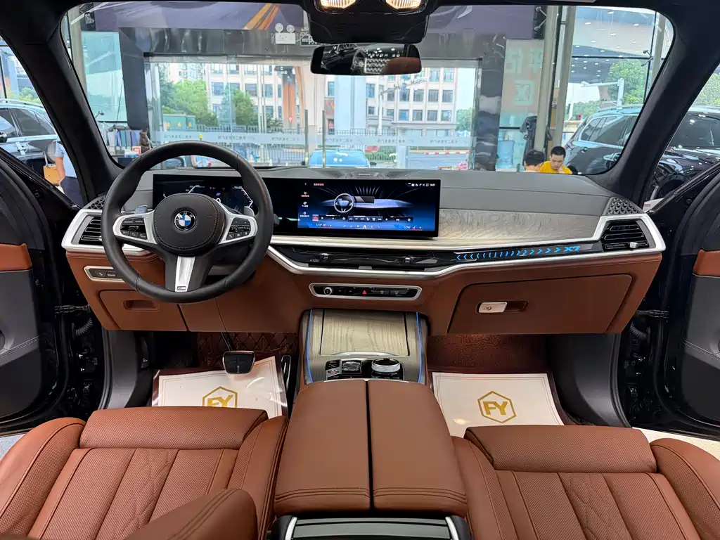 BMW X7 2023 — фото 13