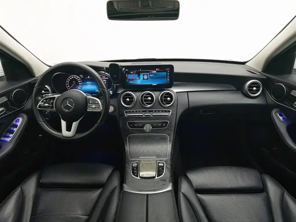 Mercedes-Benz C-Class 2020