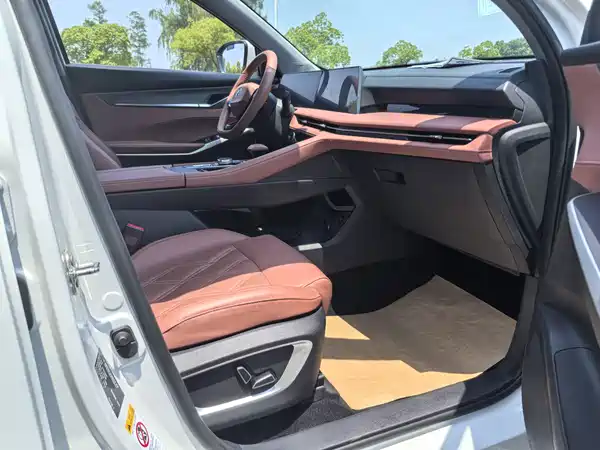 Changan CS75PLUS 2023