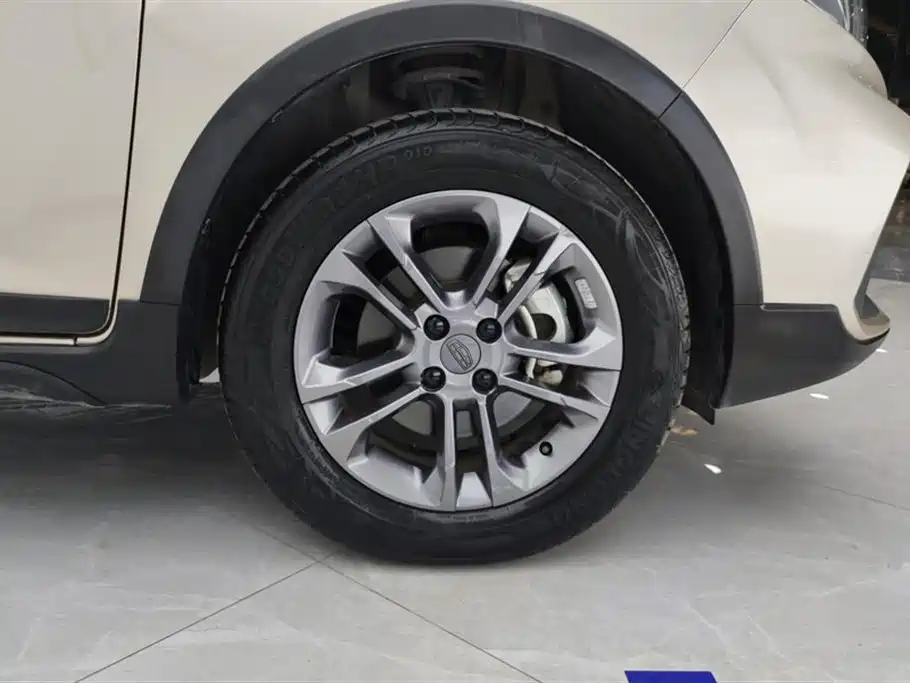 Geely Vision X3 2021