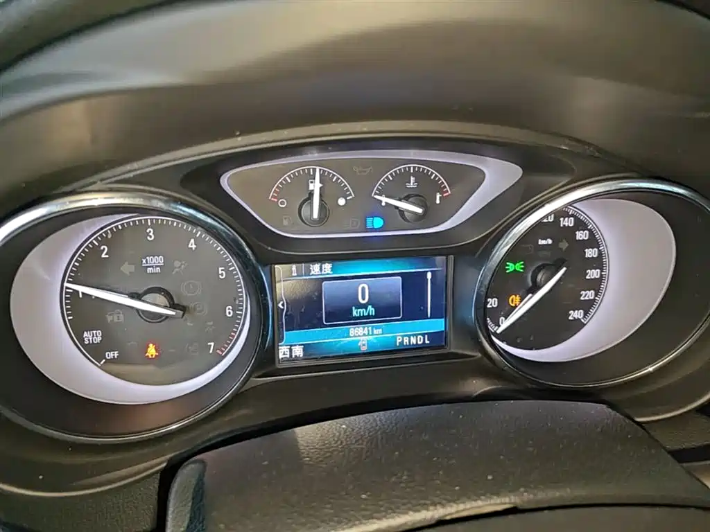 Buick Envision Plus 2021 — фото 12