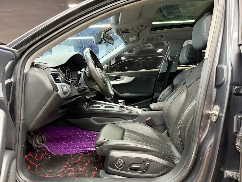 Audi A4L 2021