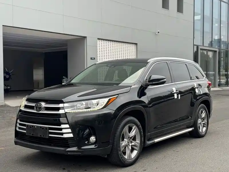 Toyota Highlander 2019 — фото 3