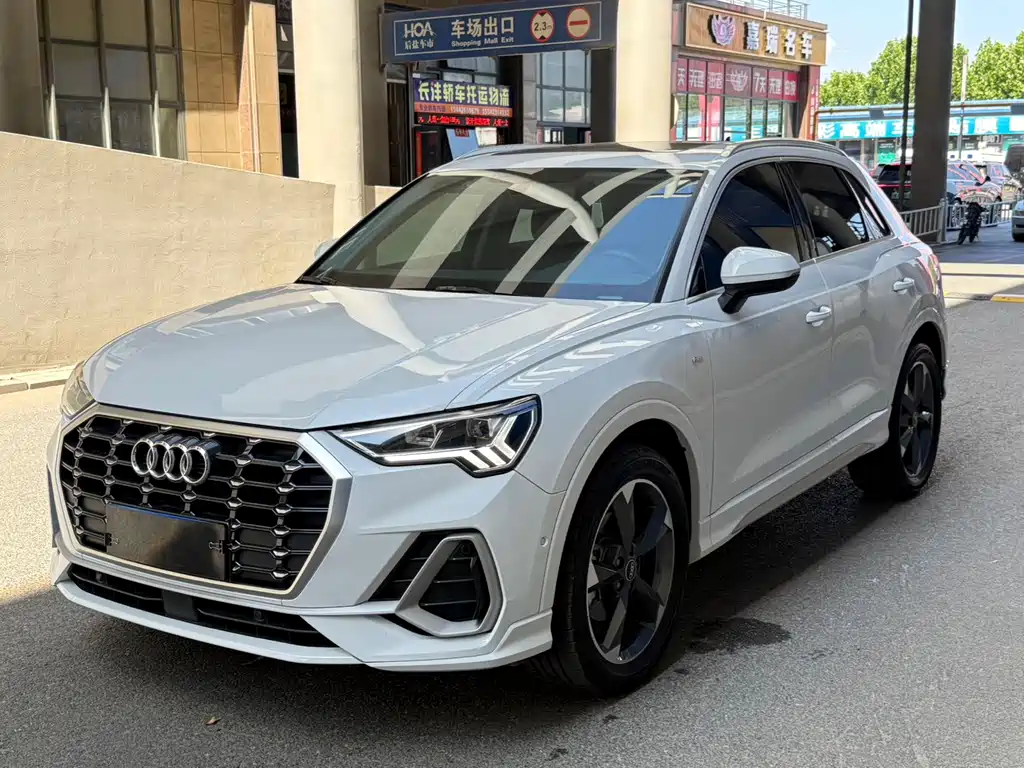 Audi Q3 2022