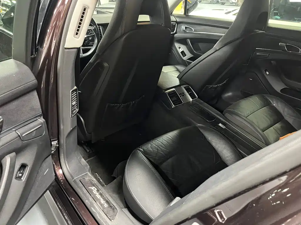 Porsche Panamera 2012