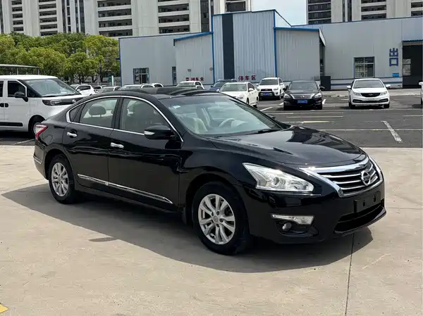 Nissan Teana 2015