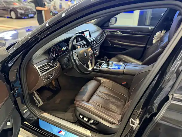 BMW 7 Series 2017