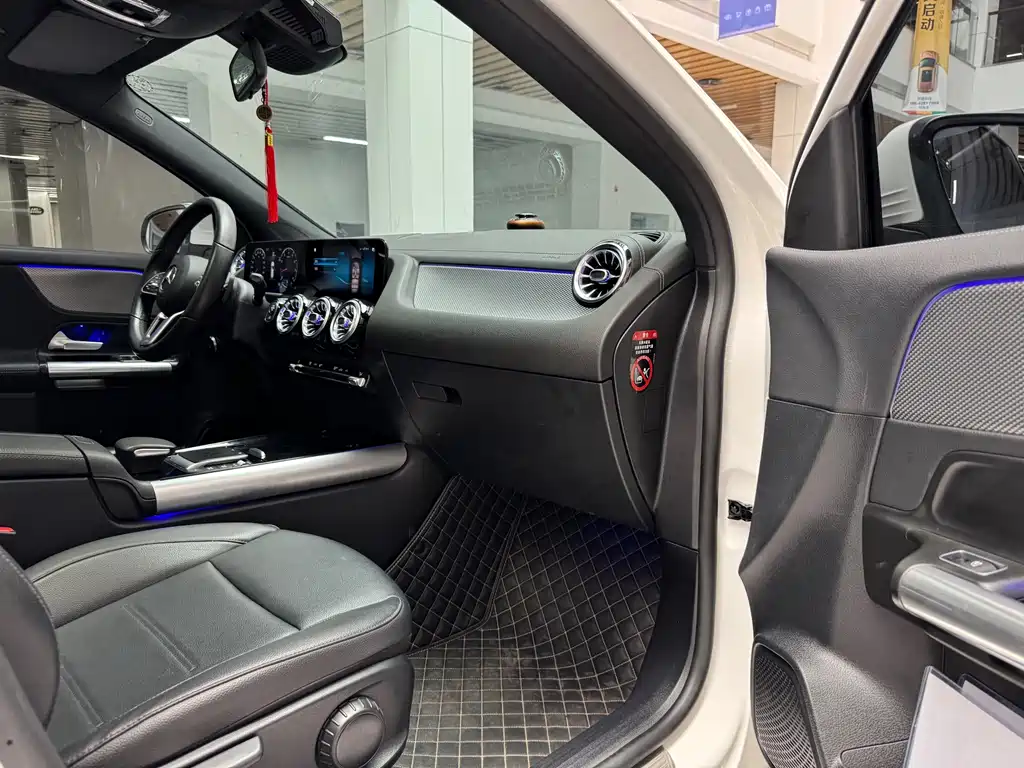 Mercedes-Benz GLA 2022 — фото 16