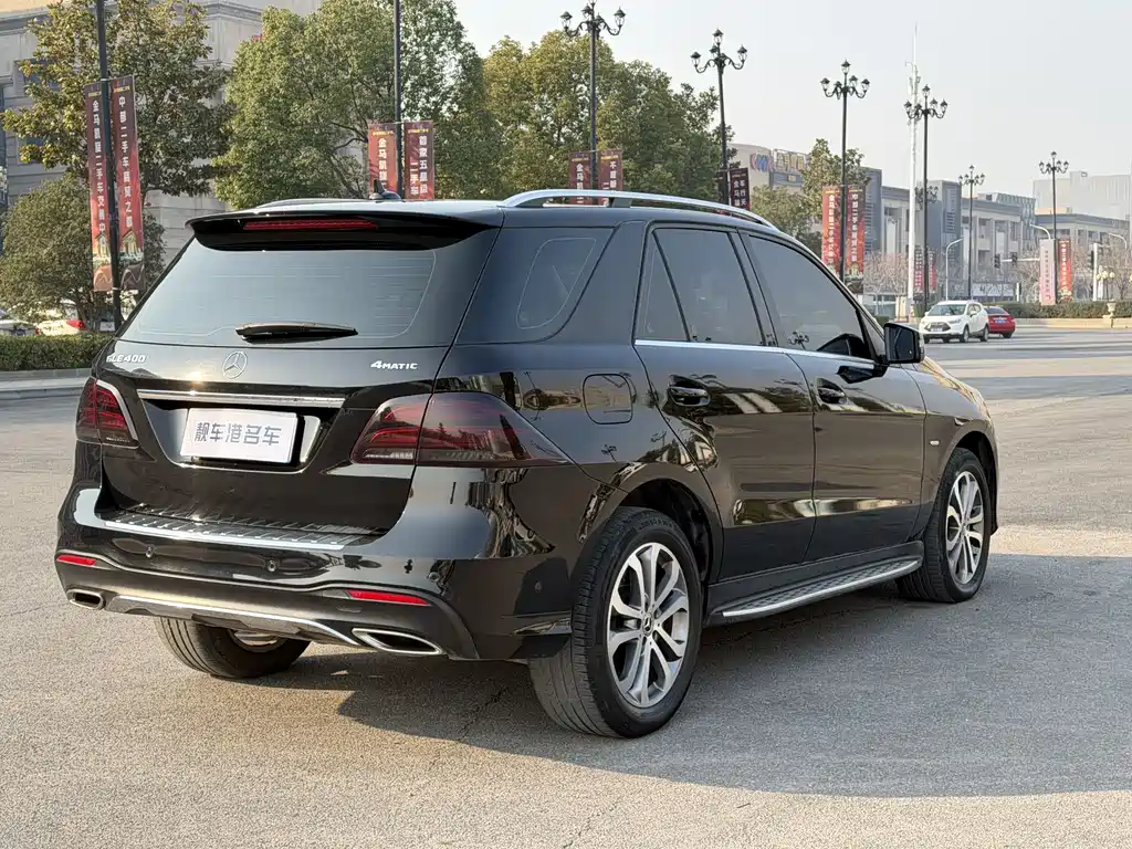 Mercedes-Benz GLE 2018 — фото 16
