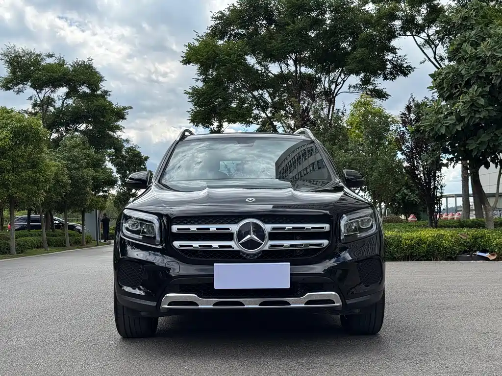 Mercedes-Benz GLB 2022 — фото 2
