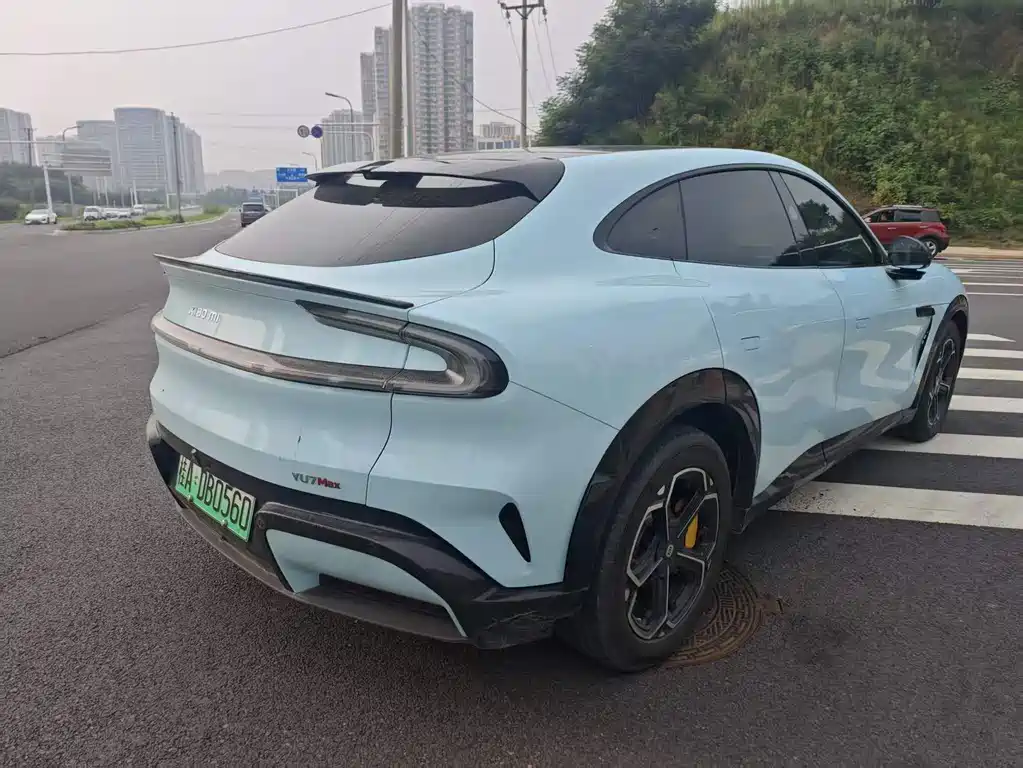 Xiaomi YU7 2025 — фото 15