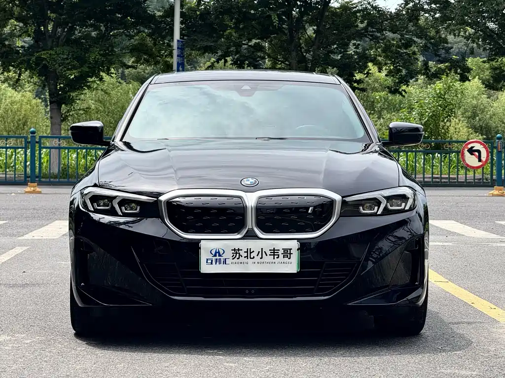 BMW i3 2024 — фото 1