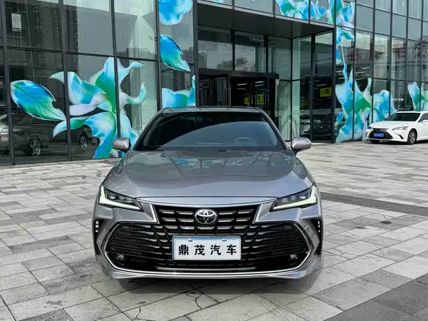 Toyota Avalon 2022