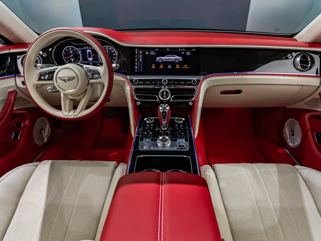 Bentley Flying Spur 2025 — фото 5
