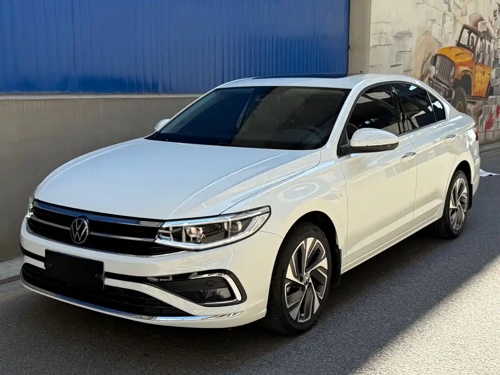 Volkswagen Bora 2023