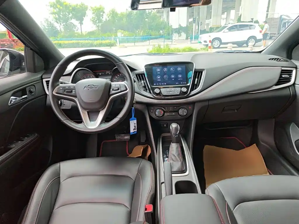 Chevrolet Cruze 2021 — фото 10