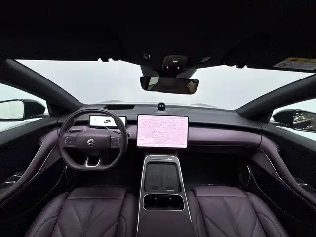 NIO ET5 2025