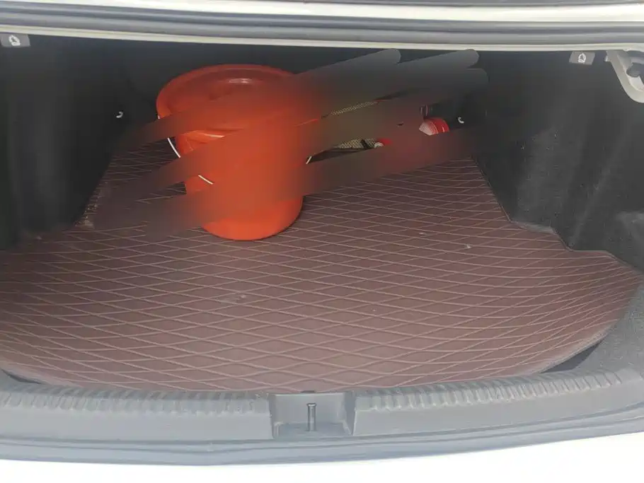 Volkswagen Sagitar 2016