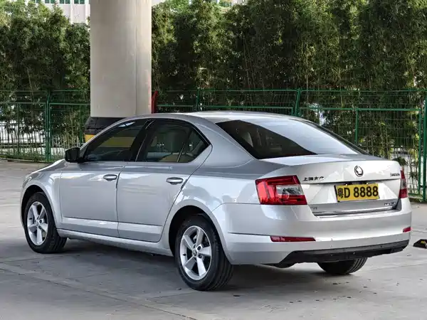 Skoda Octavia 2014